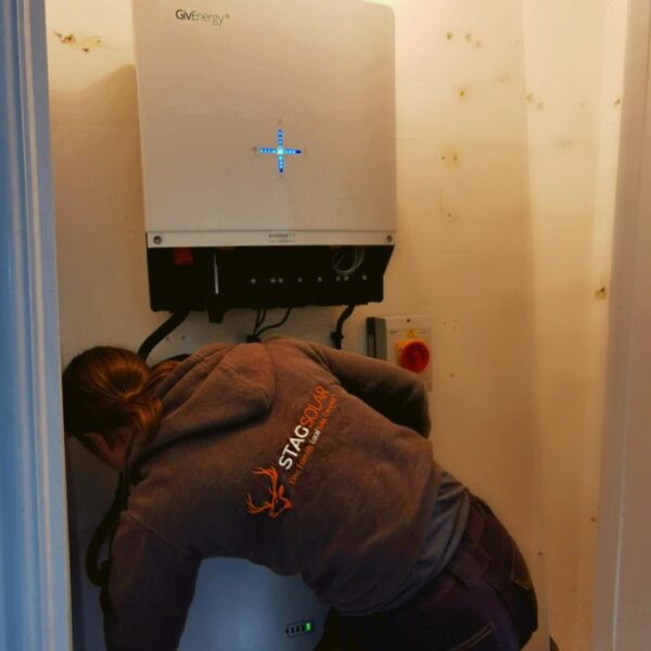 GivEnergy Battery Manual Charge (90 Minutes On-Site)